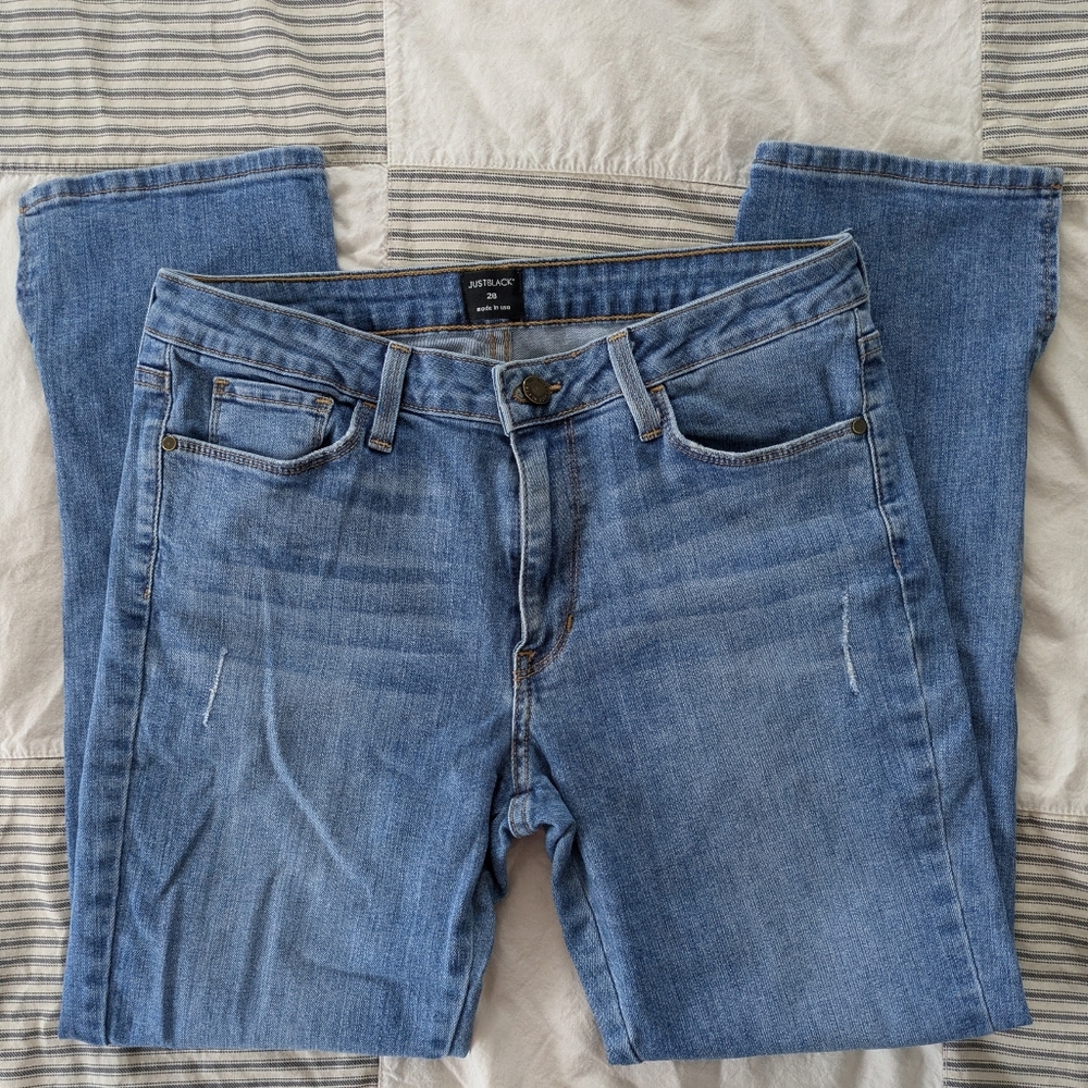 Just Black Cropped Jeans with Ankle Zipper